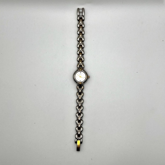 Caravelle by Bulova Vintage Petite Gold and Silver tones Ladies Watch Working - Picture 7 of 8